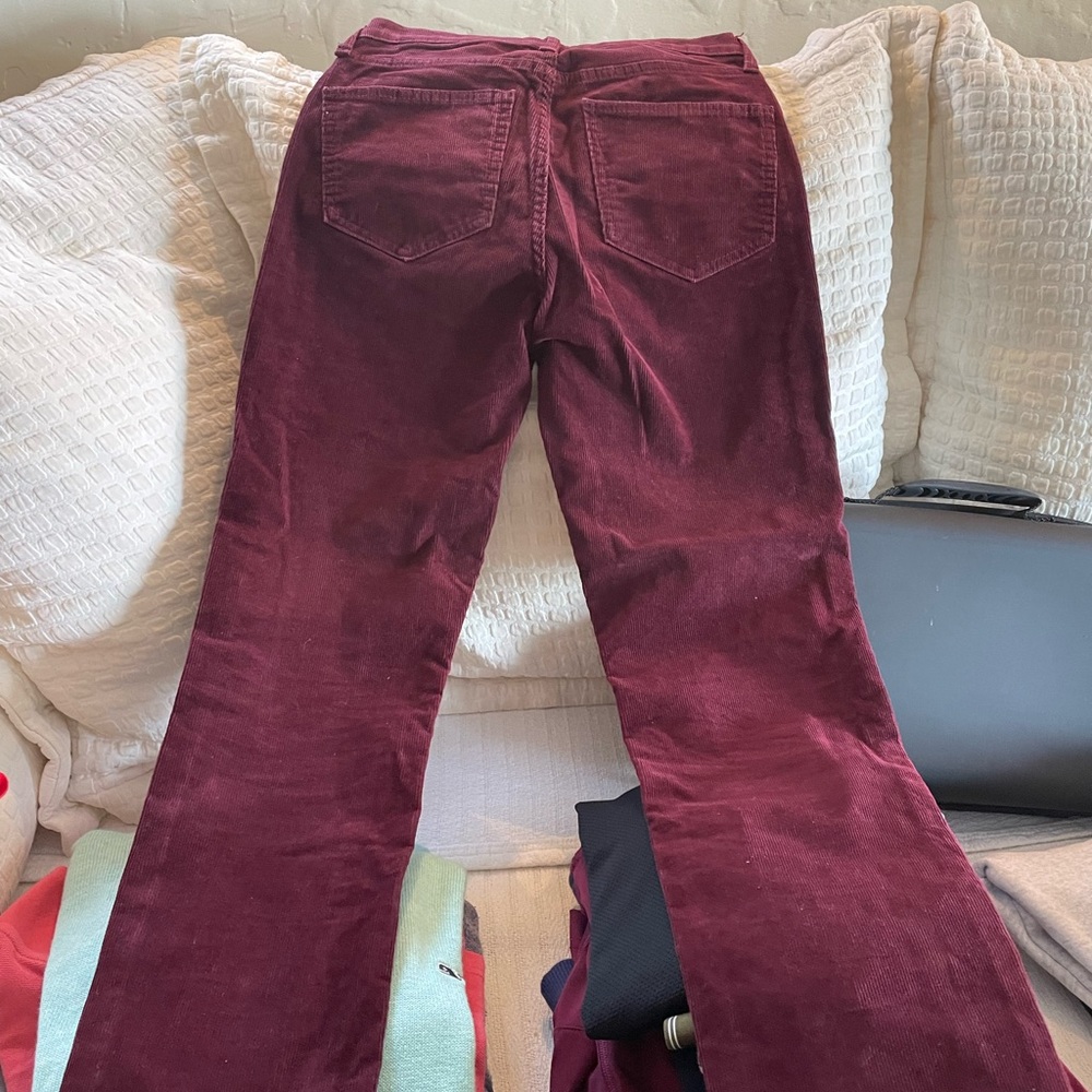 Gap vintage slim high rise Corduroys in Burgundy.